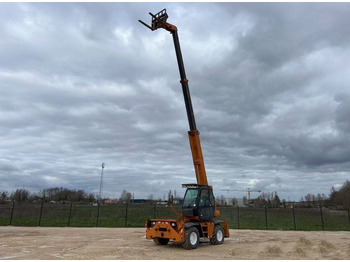Manipulador telescópico MANITOU