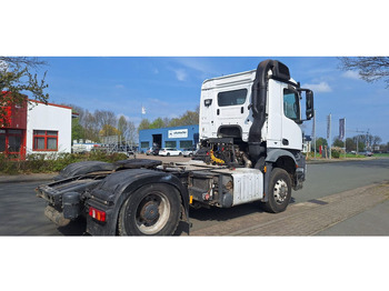 Leasing de Mercedes-Benz 1840 HD 4x4 Arocs Mercedes-Benz 1840 HD 4x4 Arocs: foto 4 Leasing de Mercedes-Benz 1840 HD 4x4 Arocs Mercedes-Benz 1840 HD 4x4 Arocs: foto 4