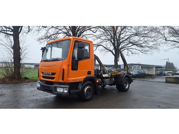 Camión portacontenedor de cadenas IVECO
