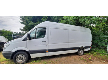 Furgón MERCEDES-BENZ Sprinter 313