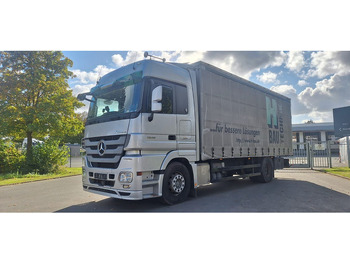 Camión lona MERCEDES-BENZ Actros 1846