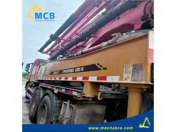 Camión bomba de hormigón SANY SYM5290THBES: foto 2 Camión bomba de hormigón SANY SYM5290THBES: foto 2