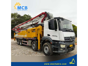 Camión bomba de hormigón XCMG