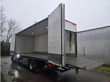 Camión caja cerrada Scania P280 4X2 NÄRKO: foto 2 Camión caja cerrada Scania P280 4X2 NÄRKO: foto 2