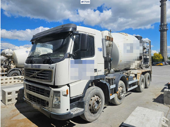 Camión hormigonera VOLVO FM 340