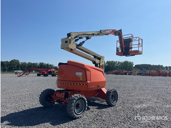 Plataforma articulada JLG