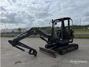 Miniexcavadora VOLVO ECR35D