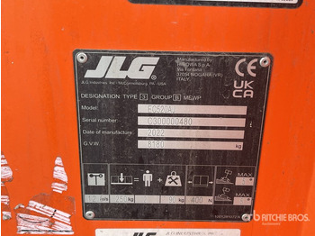 Plataforma articulada JLG
