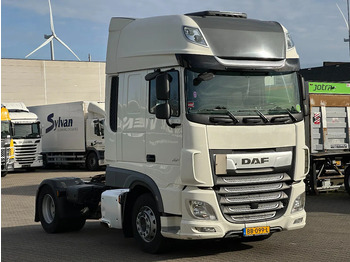 Cabeza tractora DAF XF 450 Super Space Cab Euro 6: foto 2 Cabeza tractora DAF XF 450 Super Space Cab Euro 6: foto 2