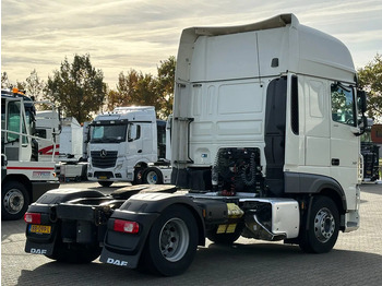 Cabeza tractora DAF XF 450 Super Space Cab Euro 6: foto 3 Cabeza tractora DAF XF 450 Super Space Cab Euro 6: foto 3