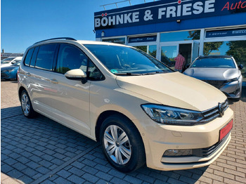 Furgoneta de pasajeros VOLKSWAGEN