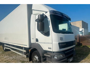 Camión caja cerrada DAF LF 55.220 FURGONE 8 MT.: foto 2 Camión caja cerrada DAF LF 55.220 FURGONE 8 MT.: foto 2