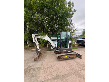 Miniexcavadora BOBCAT E27