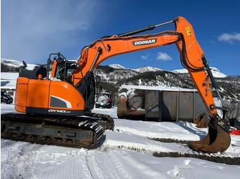 Excavadora de cadenas DOOSAN DX140LCR-5
