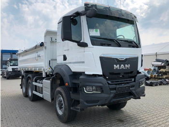 Camión volquete MAN TGS 33.480