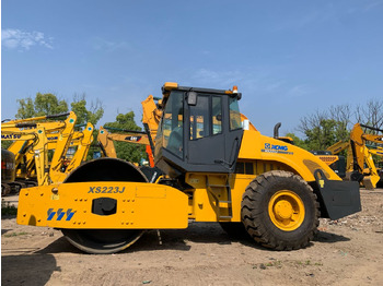 Apisonadora de asfalto XCMG XS223J