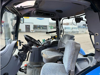 Tractor New Holland T6020 Elite: foto 3 Tractor New Holland T6020 Elite: foto 3