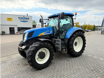 Tractor NEW HOLLAND T7000