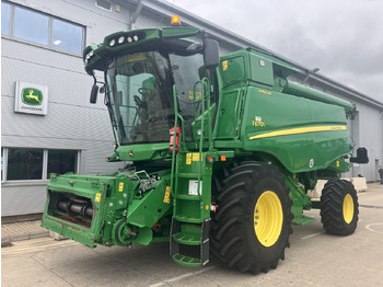 Cosechadora de granos JOHN DEERE T670