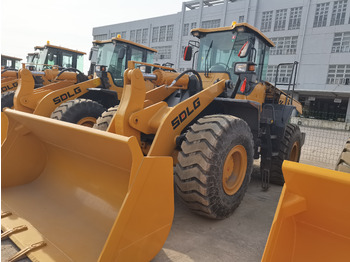 Cargadora de ruedas SDLG