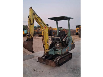 Miniexcavadora YANMAR