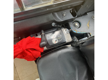 Miniexcavadora KOMATSU PC40 [ Copy ]: foto 5