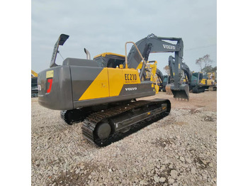 Excavadora de cadenas VOLVO EC210