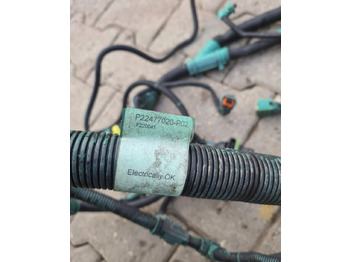 Cables/ Alambres WIĄZKA INSTALACJA SILNIKA VOLVO FH 4 FM 4 D13K 22477020 P02: foto 4 Cables/ Alambres WIĄZKA INSTALACJA SILNIKA VOLVO FH 4 FM 4 D13K 22477020 P02: foto 4