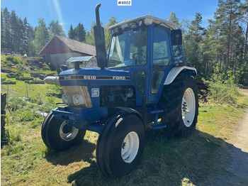 Tractor FORD