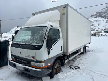Camión caja cerrada MITSUBISHI