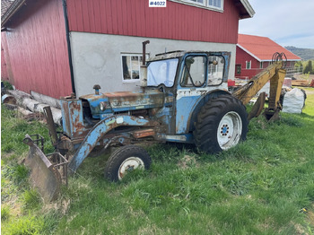 Tractor FORD