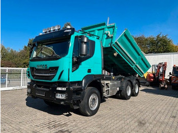 Camión volquete IVECO Stralis