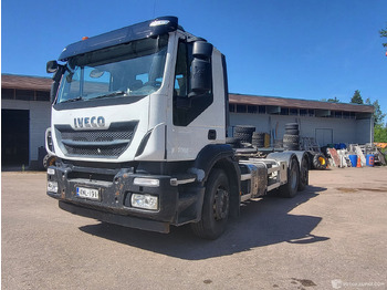 Camión con equipo de cable IVECO Stralis