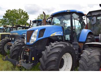Tractor NEW HOLLAND T7000