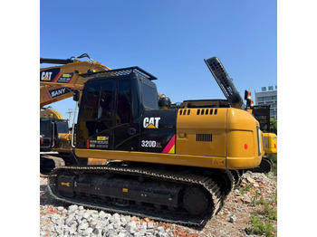 Excavadora de cadenas CATERPILLAR 320D2