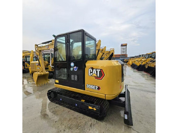 Miniexcavadora Caterpillar 306E2: foto 4