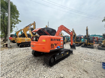 Excavadora de cadenas Hitachi ZX70: foto 2