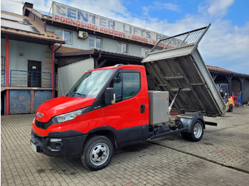 Furgoneta basculante IVECO Daily 35c13
