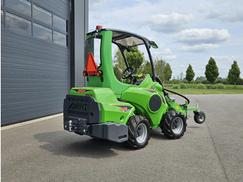 Minicargadora de cadenas Avant E527 Rental mini-shovel: foto 3