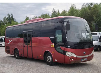 Autobús suburbano