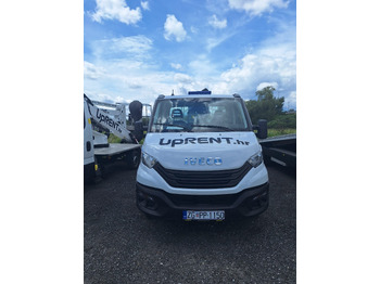 Camión con plataforma elevadora IVECO DAILY 35S144: foto 2