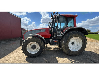 Tractor VALTRA T160