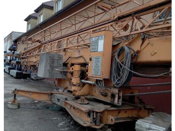Maquinaria de construcción LIEBHERR