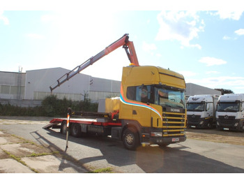 Camión portavehículos SCANIA R114
