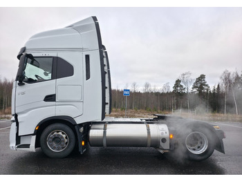 Cabeza tractora IvecoS-Way 460 4x2 LNG / LBG: foto 2 Cabeza tractora IvecoS-Way 460 4x2 LNG / LBG: foto 2