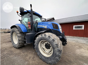 Tractor NEW HOLLAND T7
