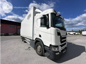 Camión caja cerrada SCANIA R 520