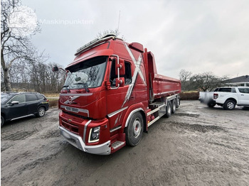 Camión volquete VOLVO FMX 540