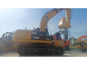 Excavadora de cadenas CATERPILLAR 320C