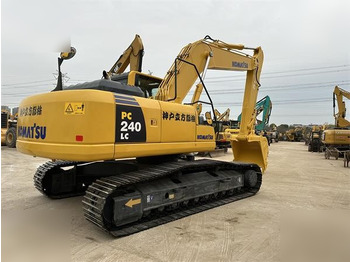 Excavadora de cadenas KOMATSU PC240 LC-8: foto 2